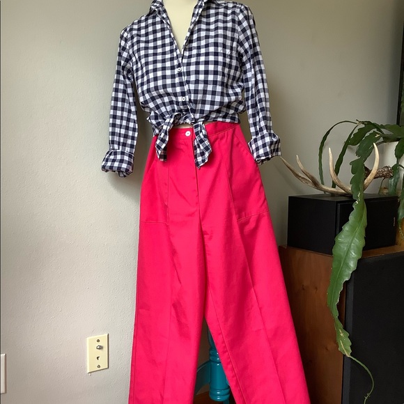 Wardrobe Basic! Checkered Women’s Shirt - Picture 9 of 10